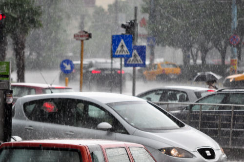 Uwaga na drogach! Ostrzeżenie meteorologiczne