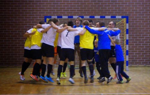 Futsal. Porażka MOKS-u w stolicy, pewne zwycięstwo Elhurtu-Elmet Helios