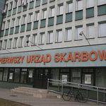 Alarm bombowy w urzędzie skarbowym. Ewakuowano 150 osób