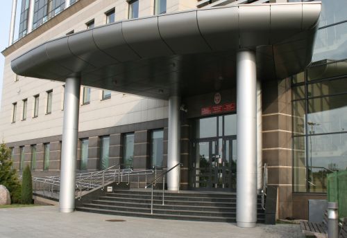 Podejrzany proszek w białostockiej prokuraturze. Ewakuowano blisko 80 osób