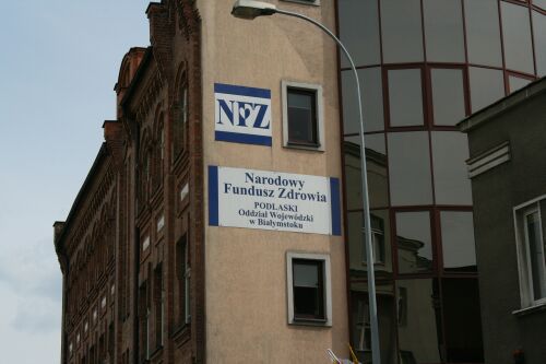NFZ chce zwrotu pieniędzy za zamknięte gabinety