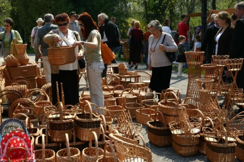 Kultura na weekend. Imprezy dla każdego, także za miastem [WIDEO]