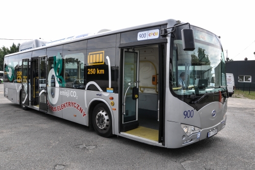 Pierwszy autobus elektryczny zaczął jeździć po ulicach Białegostoku