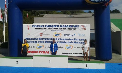 Kajakarstwo. Zawodnicy Cresovii z medalami Mistrzostw Polski