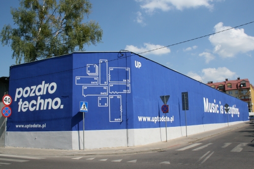 Wielki błękit. W centrum Białegostoku jest nowy mural