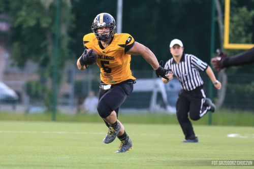 Futbol amerykański. Zawodnicy Primacol Lowlanders w kadrze Polski [WIDEO]