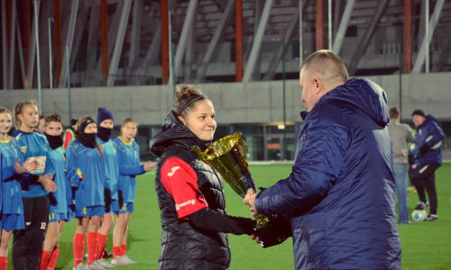 Puchar Polski kobiet. Helios wygrywa w finale wojewódzkim i zagra w 1/16 ogólnopolskiego PP