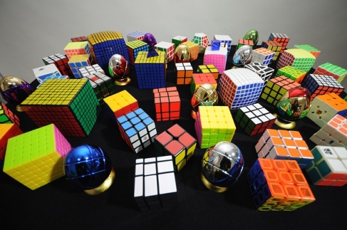 Shakira i Michael Jackson z kilku tysięcy kostek Rubika