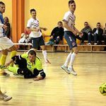 Futsal. MOKS i Helios pną się w górę tabeli