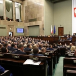 Pierwsze posiedzenia Sejmu i Senatu. Ślubowania złożyło 17 parlamentarzystów z Podlaskiego