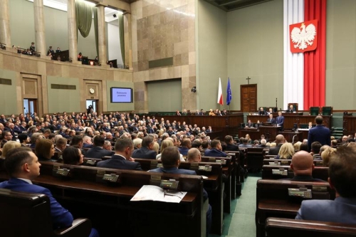 Pierwsze posiedzenia Sejmu i Senatu. Ślubowania złożyło 17 parlamentarzystów z Podlaskiego