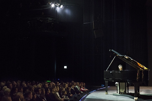 Owacja w Operze. Pianistka Kate Liu skradła serca publiczności