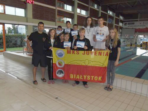 Pływanie. Ogólnopolskie Młodzieżowe Zawody Pływackie: 14 medali dla białostockiej Juvenii