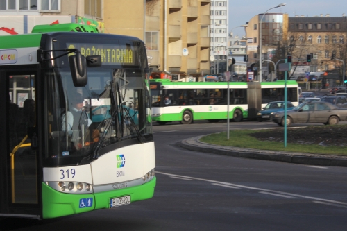 Pałacowa przejezdna. Zmienią się trasy i rozkłady aż 14 linii BKM