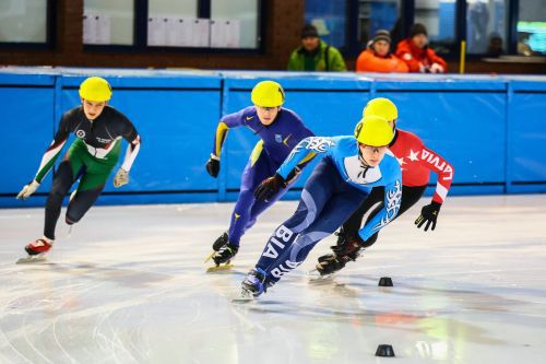 Short track. Łyżwiarze Juvenii powalczą o bilety do Soczi