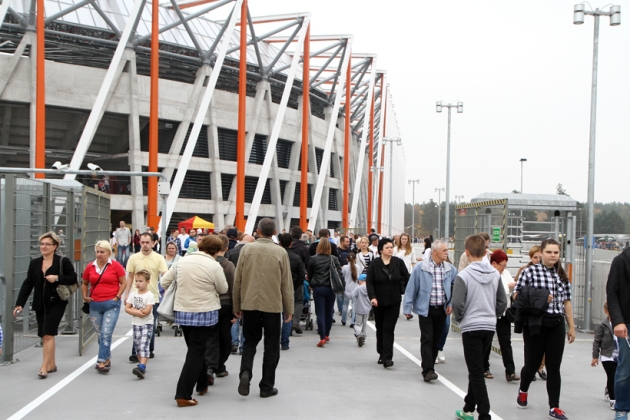 Kto poprowadzi restauracje i bary na stadionie miejskim? Kto odda więcej zysku