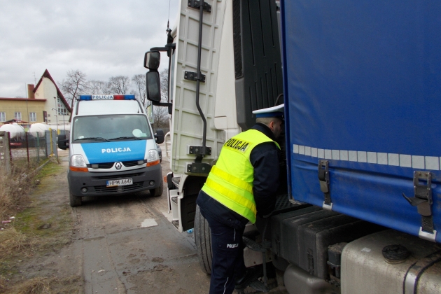 Bez dokumentów, ale za to z magnesem na tachografie. Pirat drogowy zatrzymany