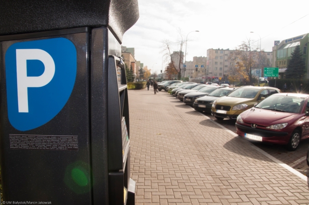 Miasto zarabia na parkomatach. Dużo więcej niż na papierowych kartach