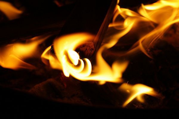 W nocy na terenie Białegostoku spłonęły dwa samochody. Czy to podpalenia?