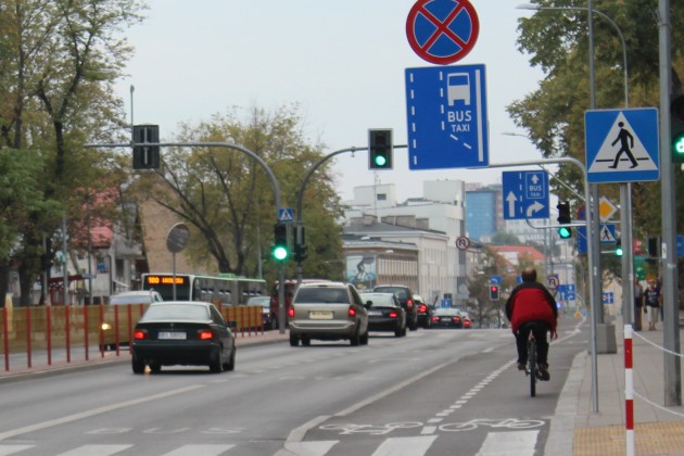 Buspas na ul. Sienkiewicza. Jest kolejna prośba o jego likwidację