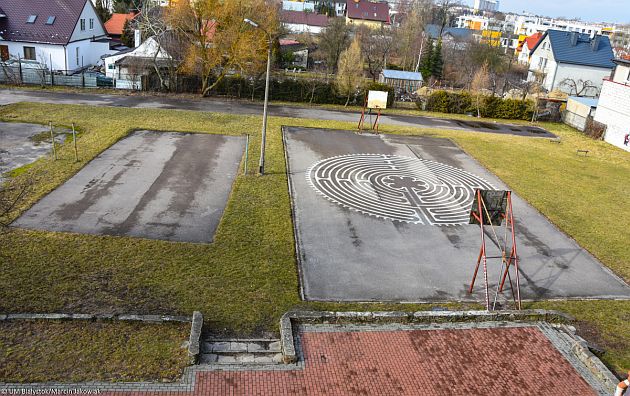 Dwa nowe boiska i kolejna siłownia "pod chmurką"