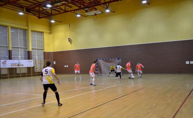 Futsal. Triumf Heliosa i MOKS-u