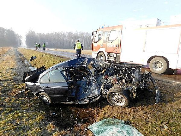 Tragiczny wypadek. Zginął 30-letni kierowca osobówki