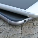 Pod pretekstem zakupu telefonu – wymienił swój aparat na inny