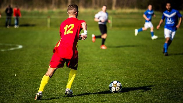 Podlaski futbol. Gra IV liga, KOS i A-klasa. Wyniki weekendowych spotkań