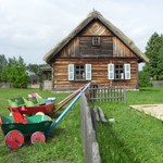 Piknik pod gruszą. Atrakcje w skansenie i wspólne ognisko