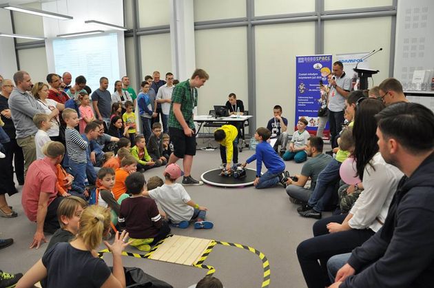 Wielki turniej robotów dla dzieci i młodzieży już w najbliższą sobotę