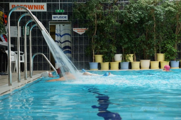 Będzie basen z ruchomym dnem i strefa wellness. Ruszył remont pływalni przy ul. Stromej