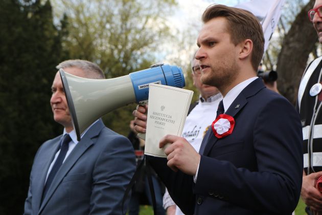 Pomnik Lecha Kaczyńskiego w Białymstoku. Komentarz Nowoczesnej w tej sprawie