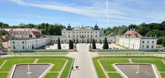 Uniwersytet Medyczny czeka na kandydatów. Dodatkowa rekrutacja na studia dzienne i zaoczne