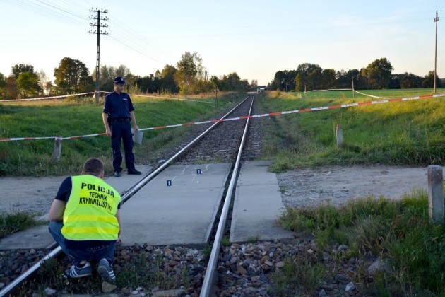 Tragedia na torach kolejowych. Zginęło dwóch nastolatków [ZDJĘCIA]