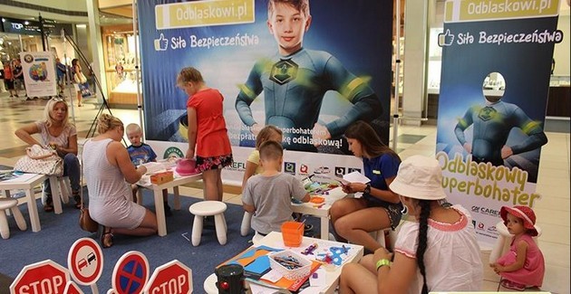 Daj się zauważyć na drodze. Będą zabawy, animacje i odblaskowe opaski