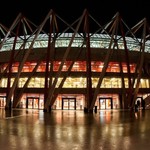 Stadion miejski ma operatora gastronomicznego. Wcześniej obsługiwał Euro 2012