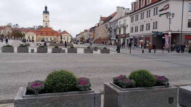 Białystok zmienia szatę z letniej na jesienną