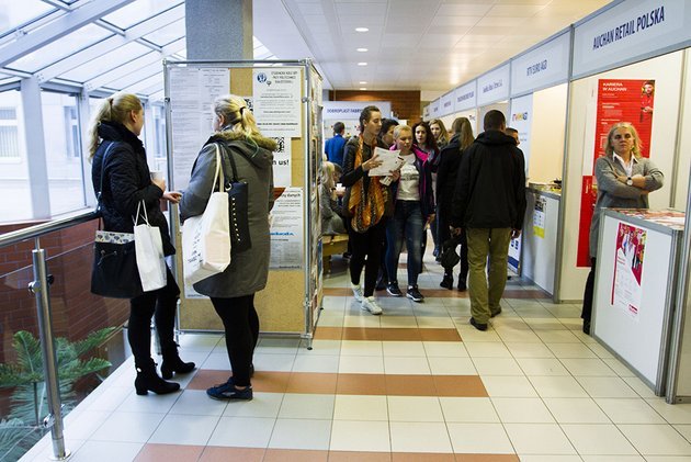 Targi Pracy na Politechnice. Studenci myślą o budowaniu swojej przyszłości