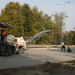 Później zaczęli, później skończą. Na Piastowskiej nadal pracują