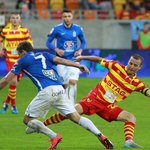 Mikołajkowa atmosfera i mecz pełen prezentów. Jagiellonia wróciła na fotel lidera