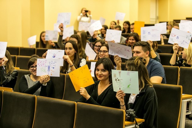 Studenci z całej Polski spotkali się na UMB. To przyszłość farmacji