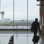 Lotnisko potrzebne, ale czy będą na nie pieniądze? Rozważania posłów