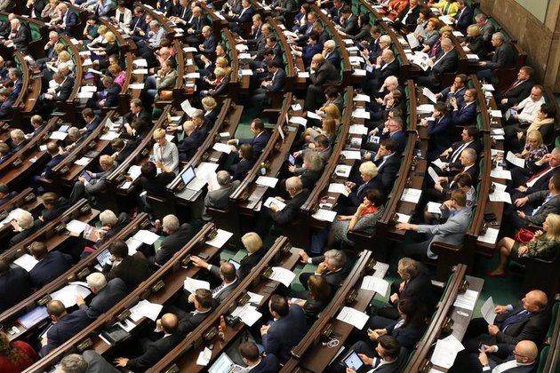 Protest w sejmie trwa. Posłowie z podlaskiego dyżurują w drugi dzień świąt