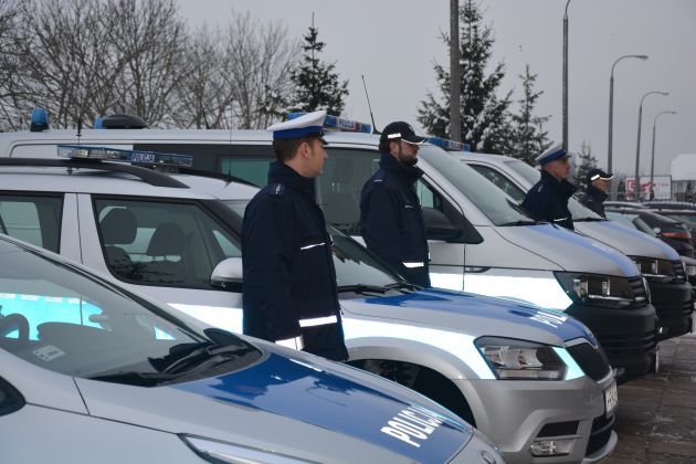 Podlascy policjanci ponownie otrzymali nowe radiowozy