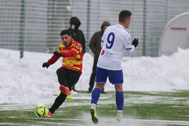 Zima zmusiła Jagiellończyków do wyjazdu. Lechia również ma problemy