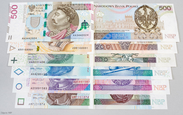 Banknot 500 zł wszedł do obiegu [WIDEO]