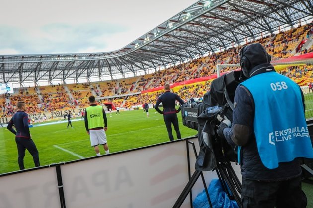 Ściąga kibica. Gra Ekstraklasa, I, II i III liga, a także CLJ. Wyniki weekendowych spotkań