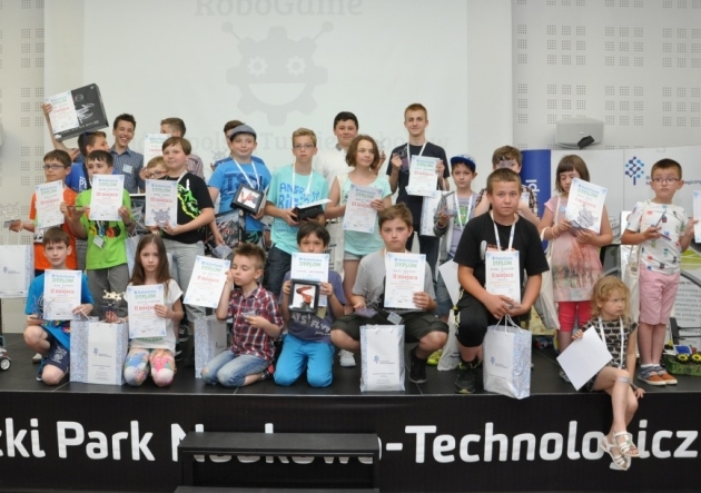 RoboGame 2017. Pojedynki robotów, wystawy i dużo dobrej zabawy