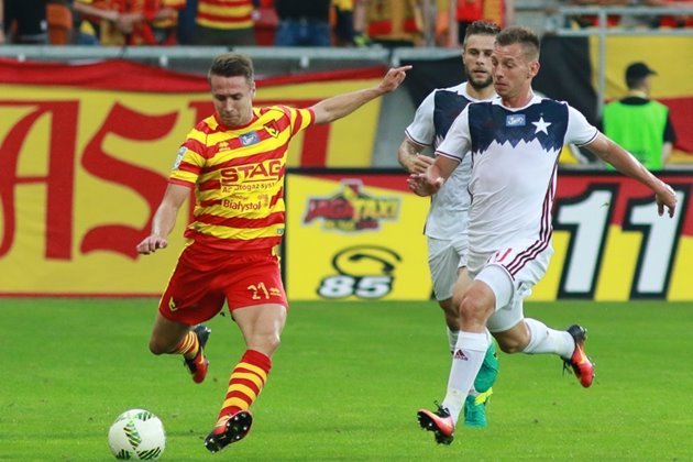 Jagiellonia pokonała Wisłę i utrzymała fotel lidera!